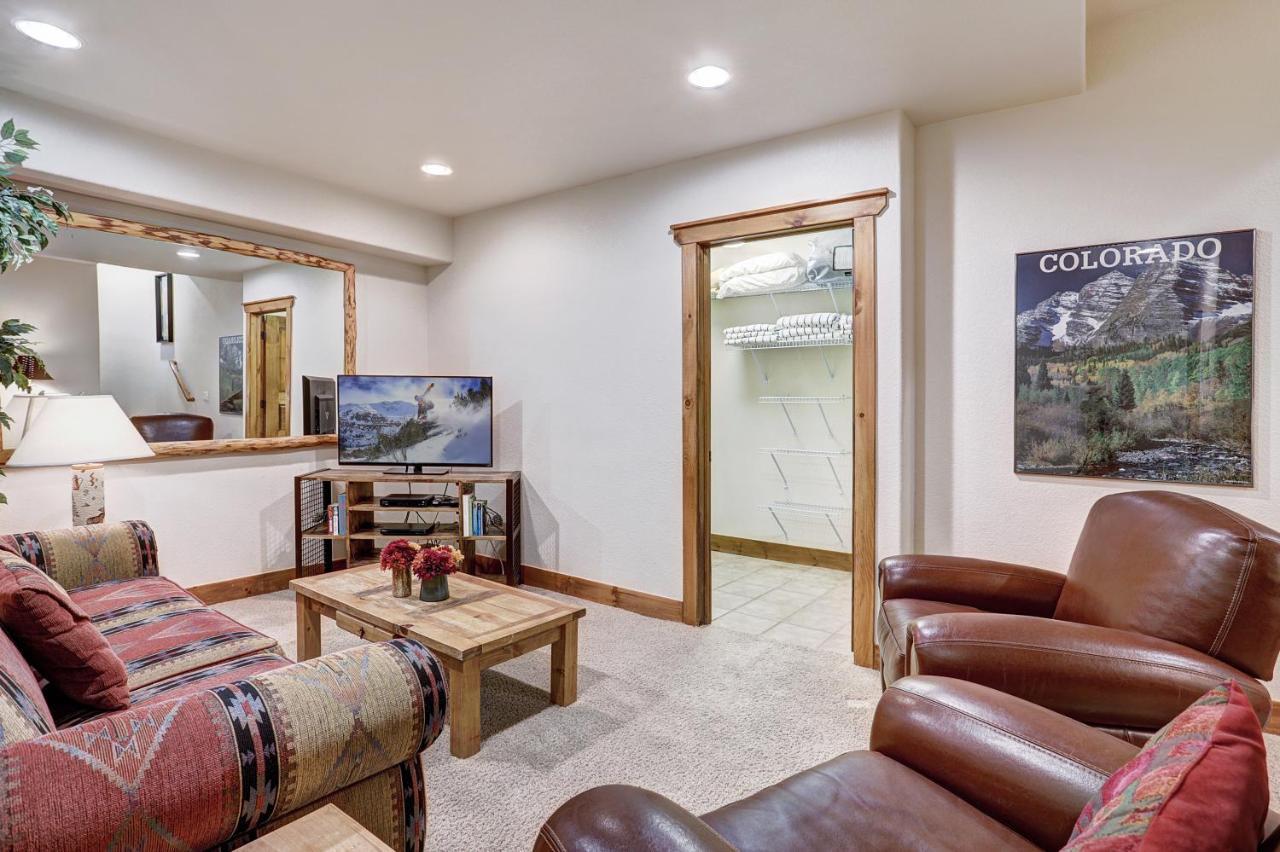 Amber Sky - Ski-In Ski-Out Apartment เบรกเคนริดจ์ ภายนอก รูปภาพ