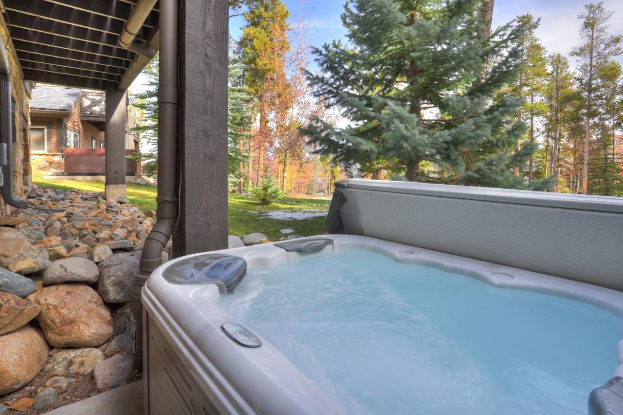 Amber Sky - Ski-In Ski-Out Apartment เบรกเคนริดจ์ ภายนอก รูปภาพ